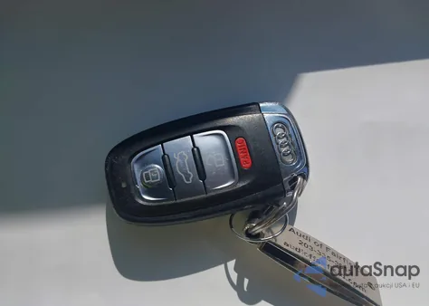 2011 Audi A4 Premium из США, поврежденный, VIN WAUBFAFL9BA078768